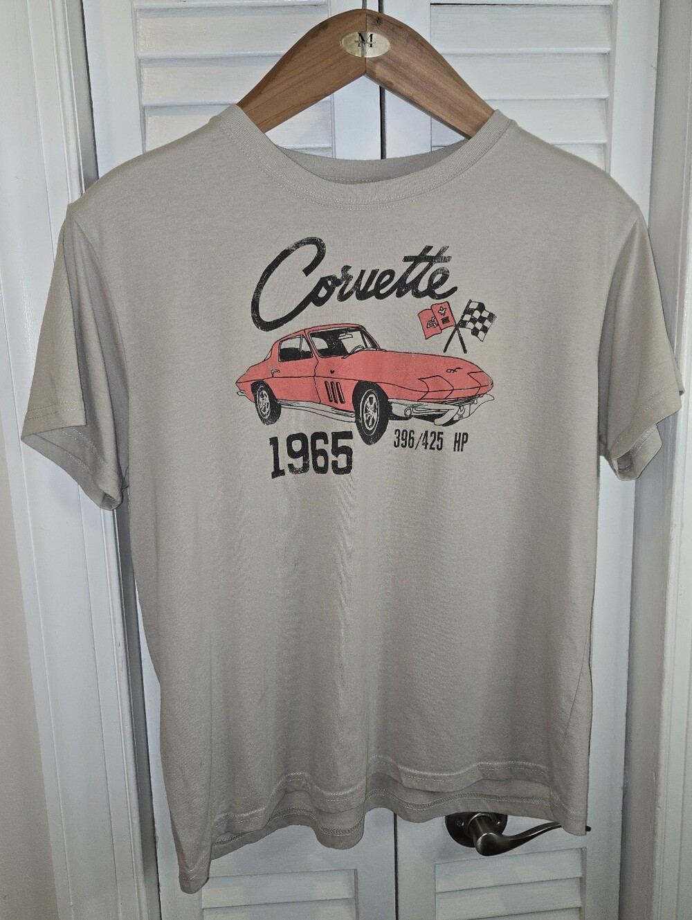 ​Official GM License Corvette 1965 396/425 HP T-Shirt 2X Tan Distressed Graphic